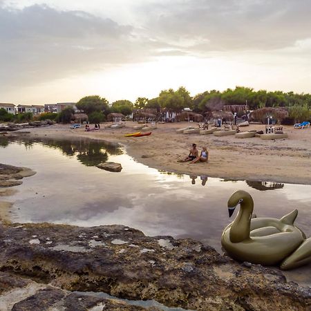 Thalassines Villas アヤナパ エクステリア 写真