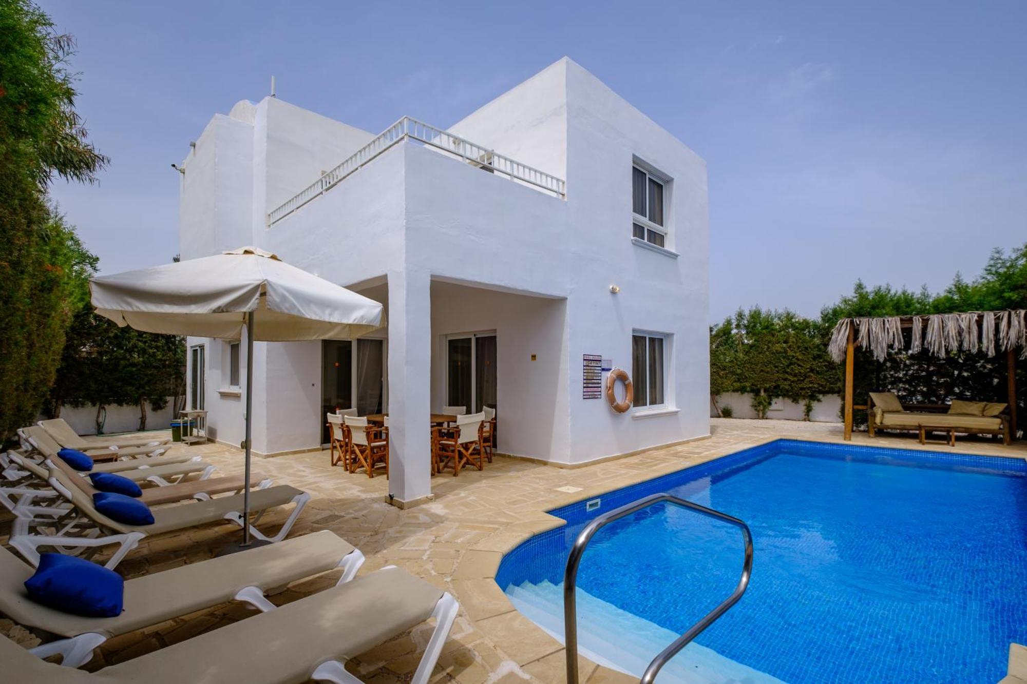 Thalassines Villas アヤナパ エクステリア 写真