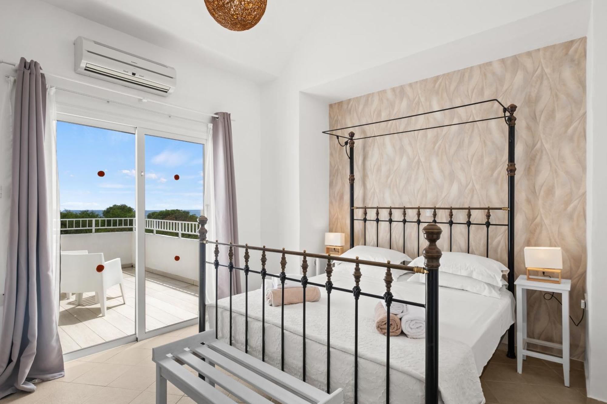 Thalassines Villas アヤナパ エクステリア 写真