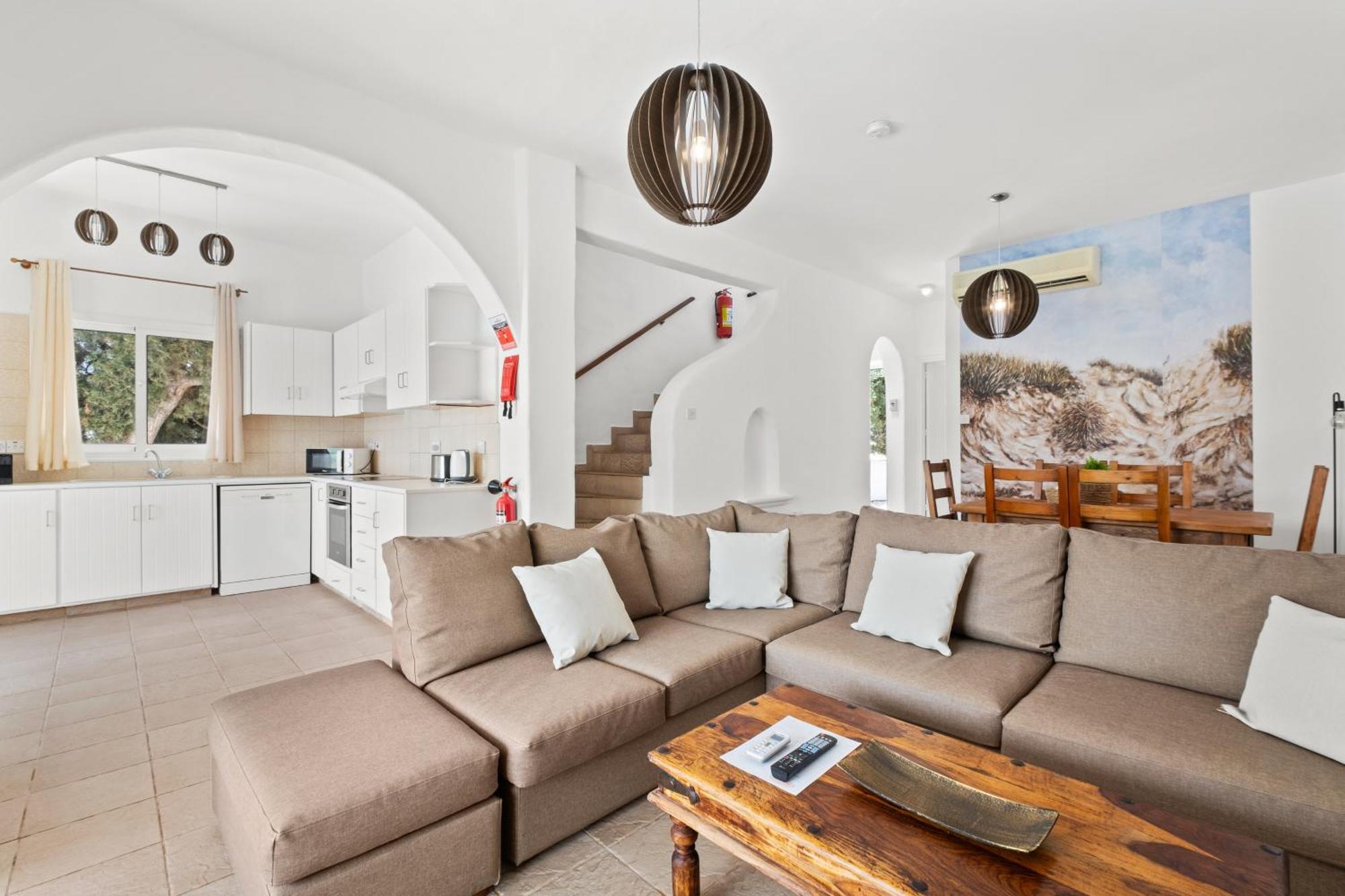 Thalassines Villas アヤナパ エクステリア 写真